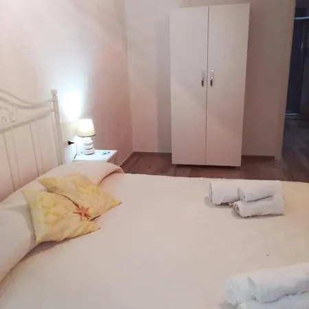 Solemare Holidays * 托雷安农齐亚塔